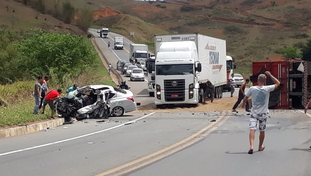 GRAVE ACIDENTE NA BR 116 MATA DUAS PESSOAS E FERE OUTRAS DUAS> PRÓXIMO ...